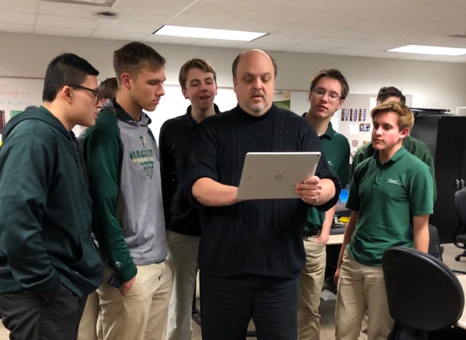 In the classroom with Assemblr EDU 